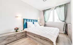 Ari Brownie Apartment - Luxurious Stay